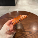 Case Ultra Clear Exclusive - Linha 17 do iPhone (Não amarela)