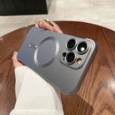 Case Luxury Ultrafina c/ MagSafe e Proteção das Lentes - iPhone