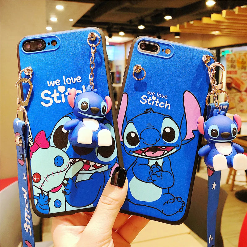 Case Love Stitch + Chaveiro + Cordão - Samsung