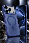 Case Magnética Translúcida Anti impacto - iPhone