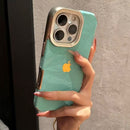 Case Super Luxo Aveludada - iPhone