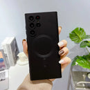 Capinha Ultrafina Efeito Metálico c/ MagSafe - 30% OFF