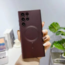 Capinha Ultrafina Efeito Metálico c/ MagSafe - 30% OFF