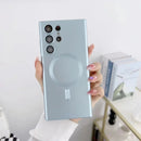 Capinha Ultrafina Efeito Metálico c/ MagSafe - 30% OFF